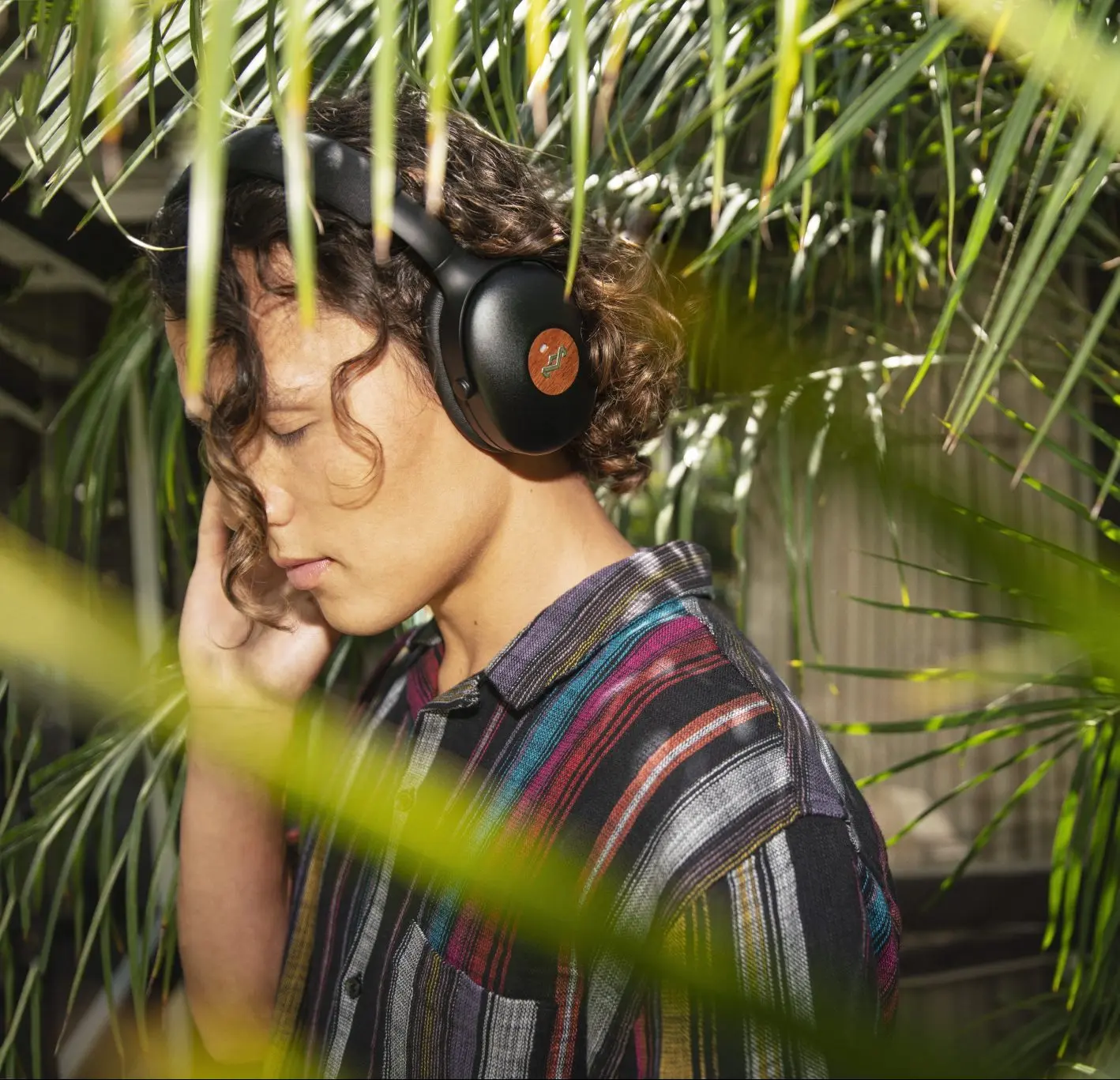 Positive Vibrations XL ANC headphone